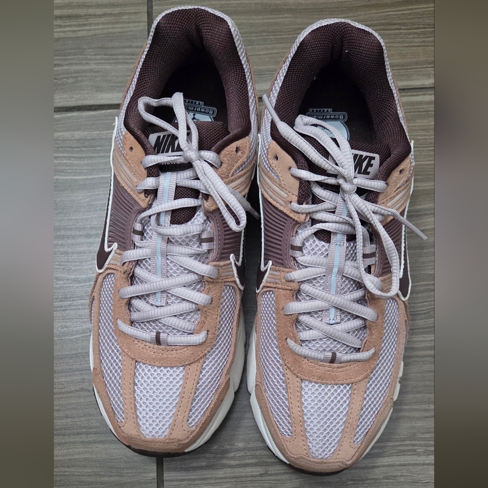 Nike Zoom Vomero 5 Womens 9.5  Mens 8 Brown Dusted Clay    HF1553-200